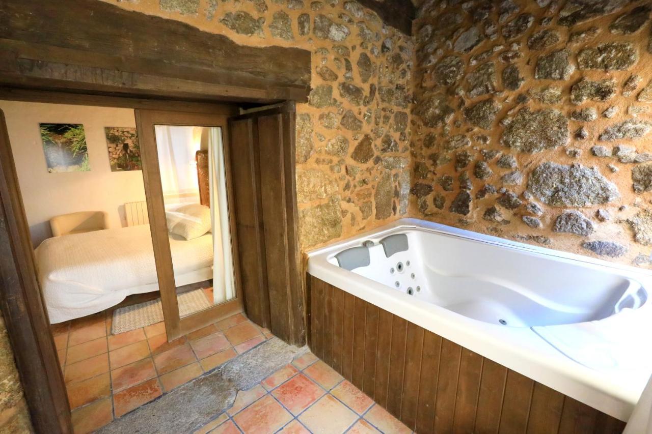 Apartamentos Rurales Spa Casa De Los Escudos Valverde de la Vera Exterior photo