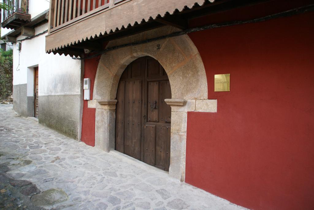 Apartamentos Rurales Spa Casa De Los Escudos Valverde de la Vera Exterior photo
